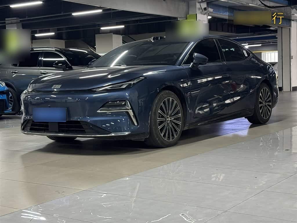 2025 Geely Galaxy Galaxy Xingyao 8 front exterior