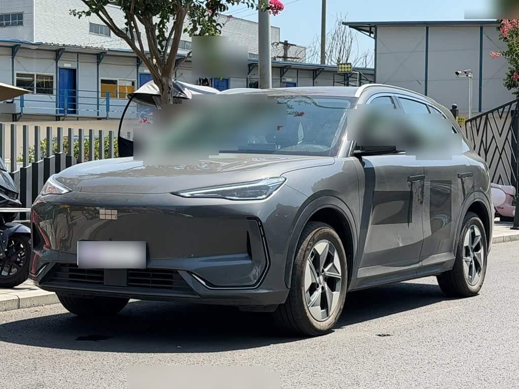 2025 Geely Galaxy Galaxy E5 front exterior