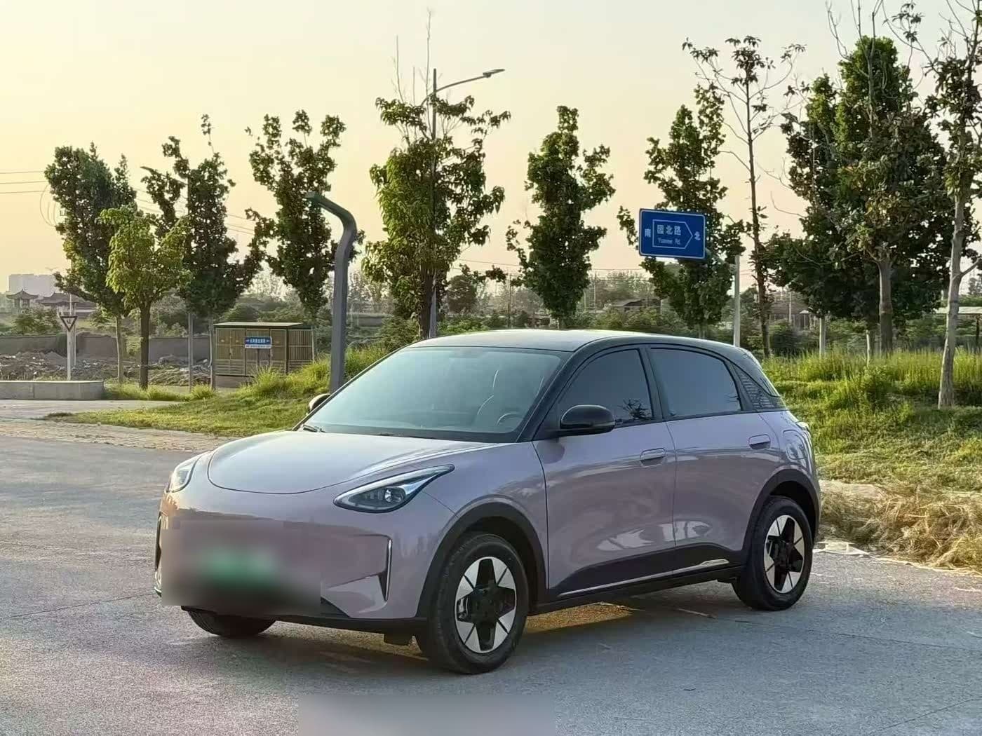 2024 Geely Galaxy Starry Wish front exterior