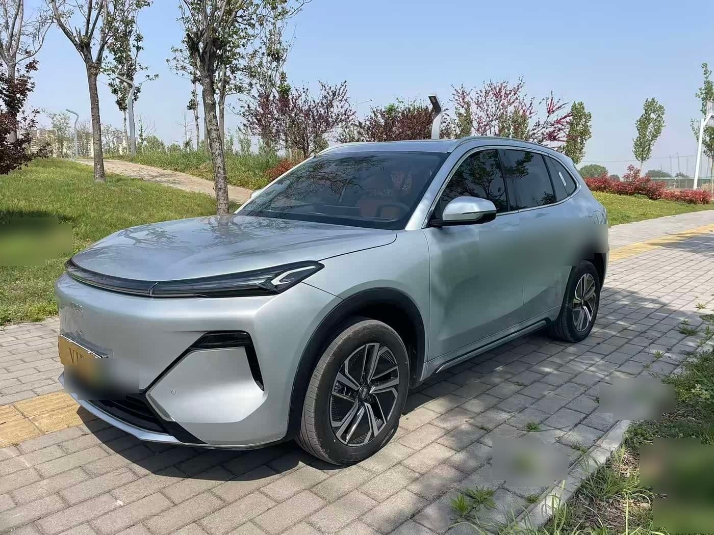 2024 Geely Galaxy Galaxy Starship 7 EM-i front exterior