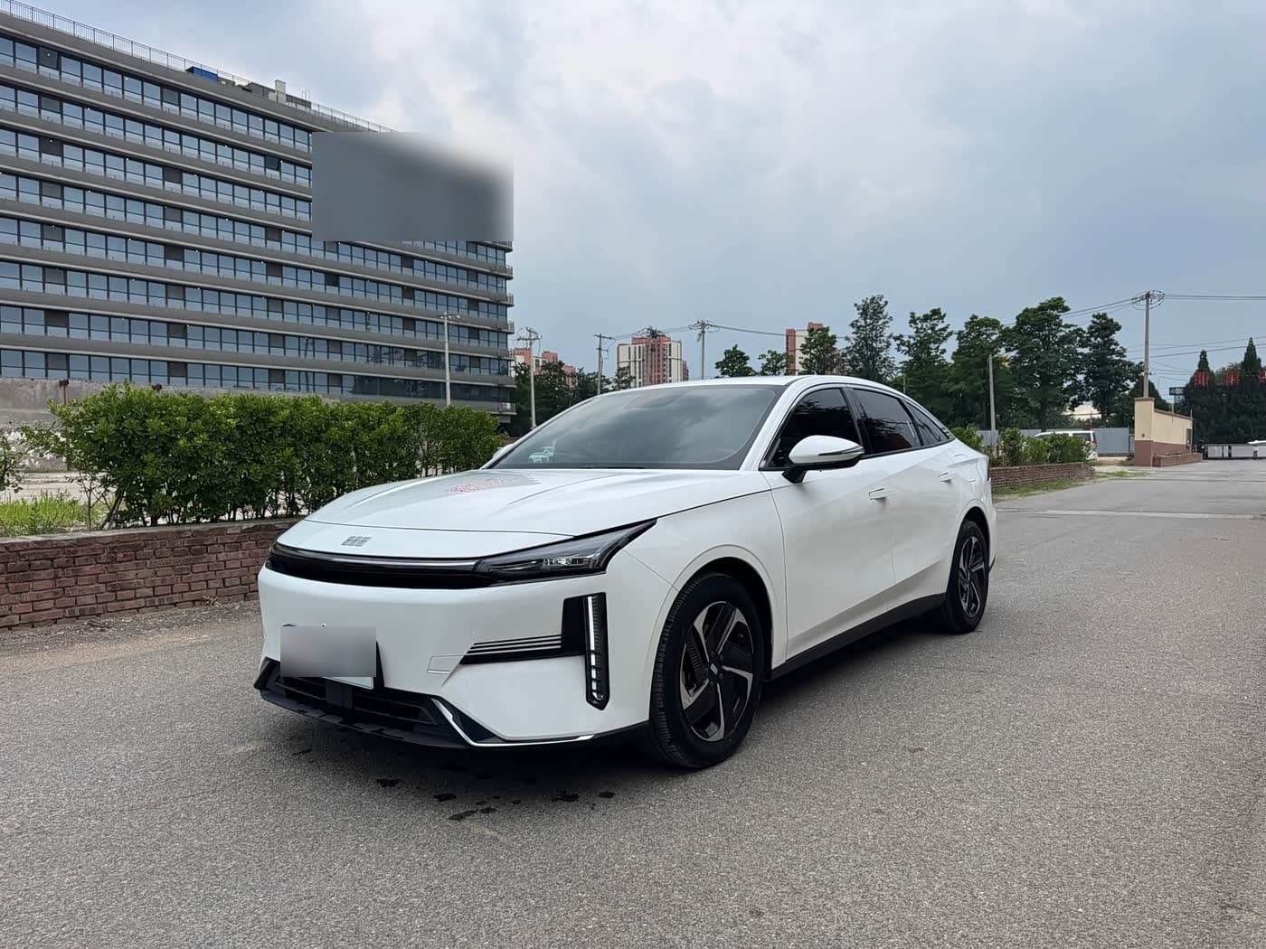 2023 Geely Galaxy Galaxy L6 front exterior