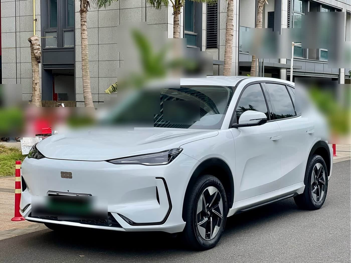 2024 Geely Galaxy Galaxy E5 front exterior