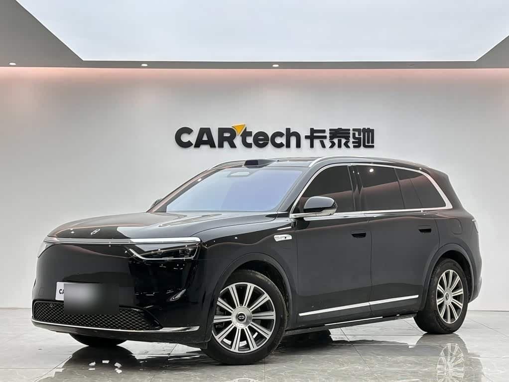 2025 AITO Wenjie AITO M8 front exterior