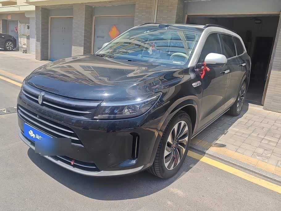 2023 AITO Wenjie AITO M7 front exterior
