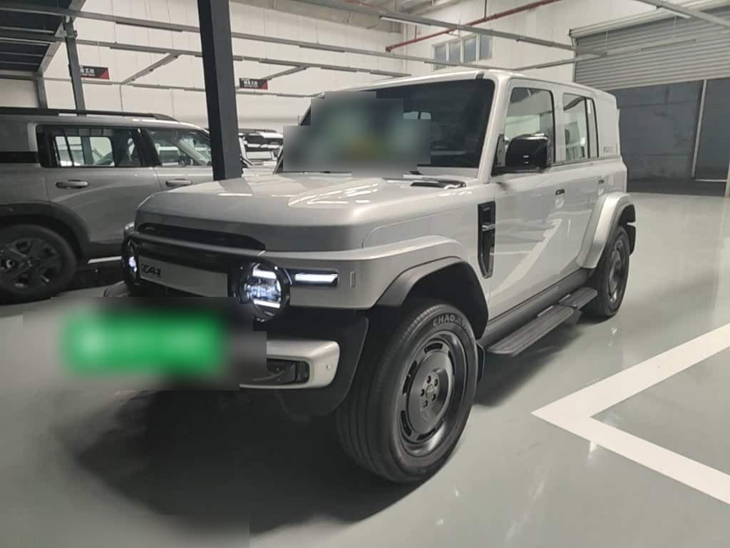 2025 iCar V23 front exterior