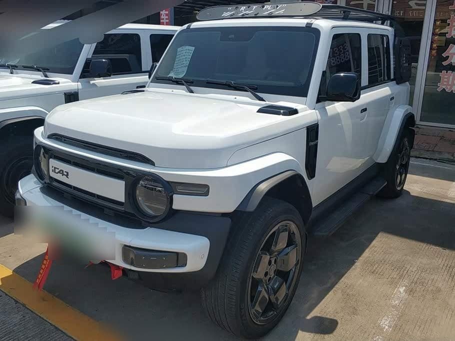 2025 iCar V23 front exterior