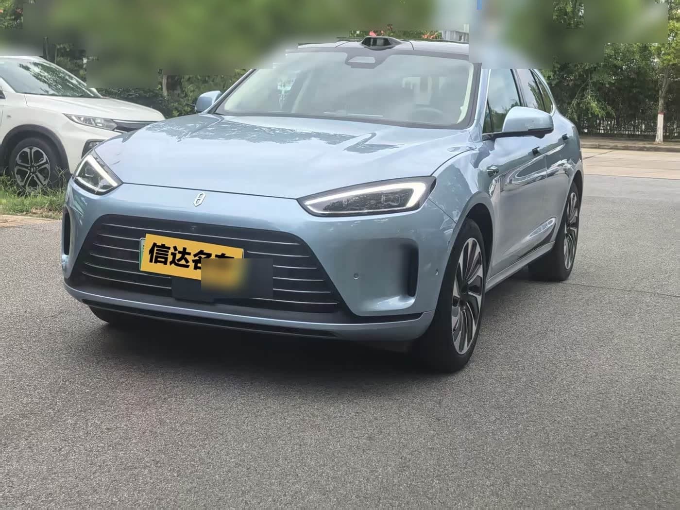 2023 AITO Wenjie AITO M5 front exterior