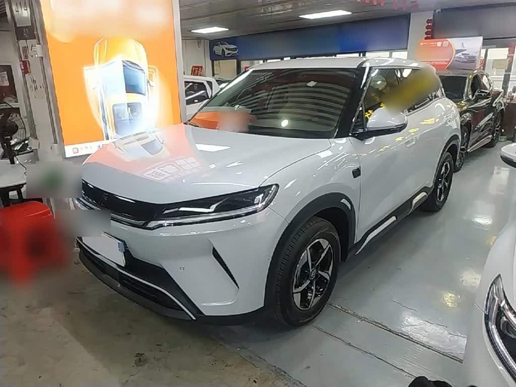 2025 BYD Yuan UP front exterior