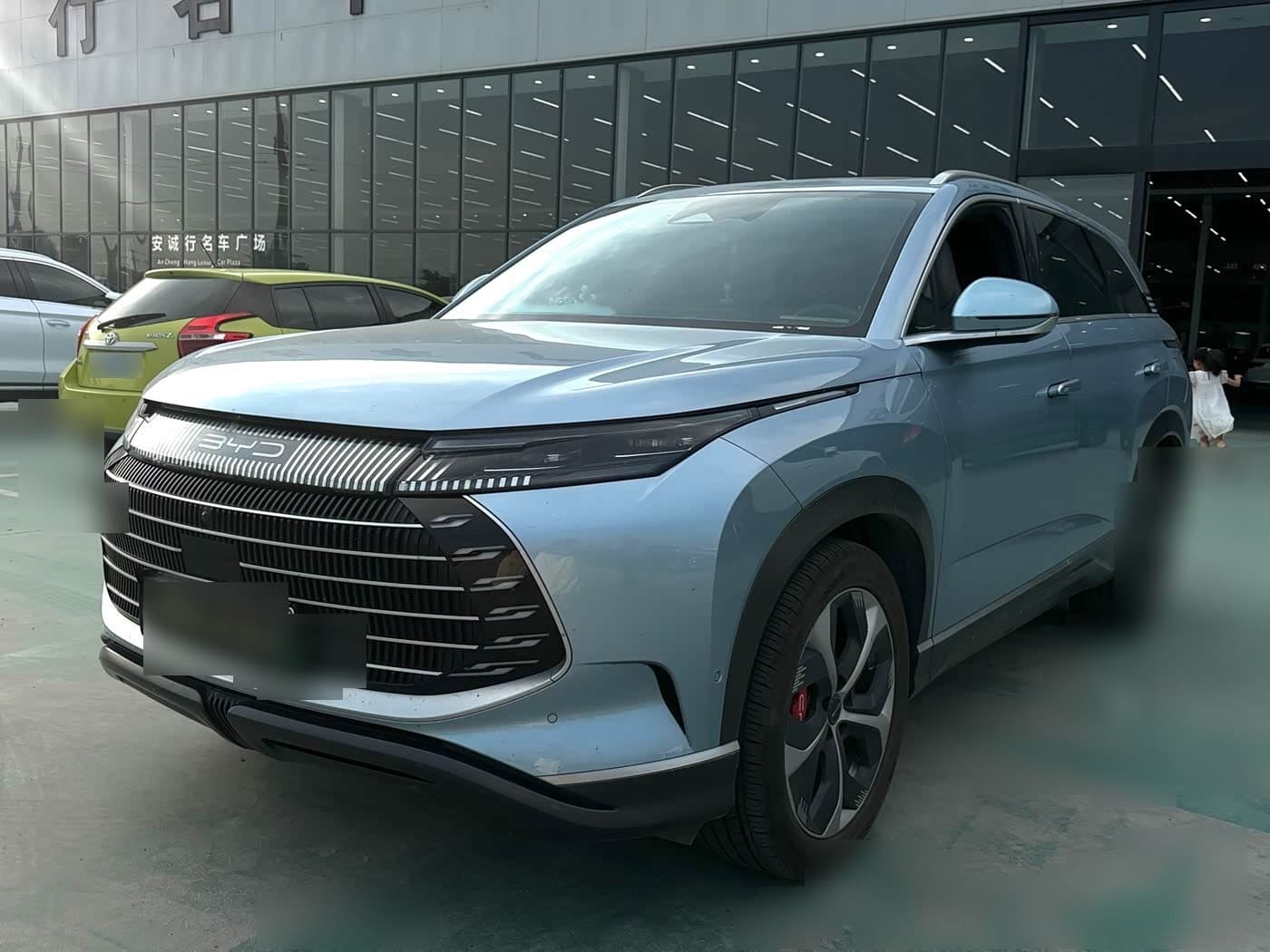 2022 BYD Frigate 07 front exterior