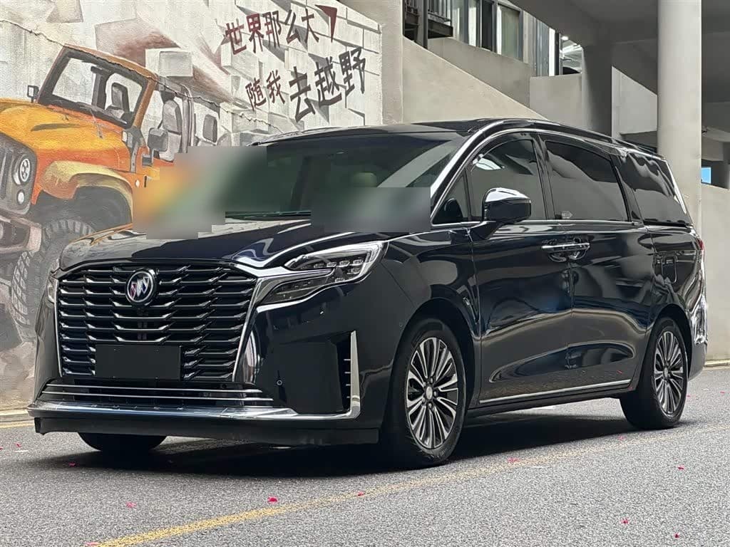 2022 Buick GL8 front exterior