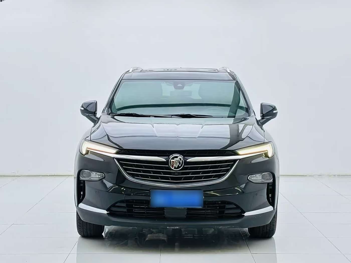 2022 Buick Enclave front exterior
