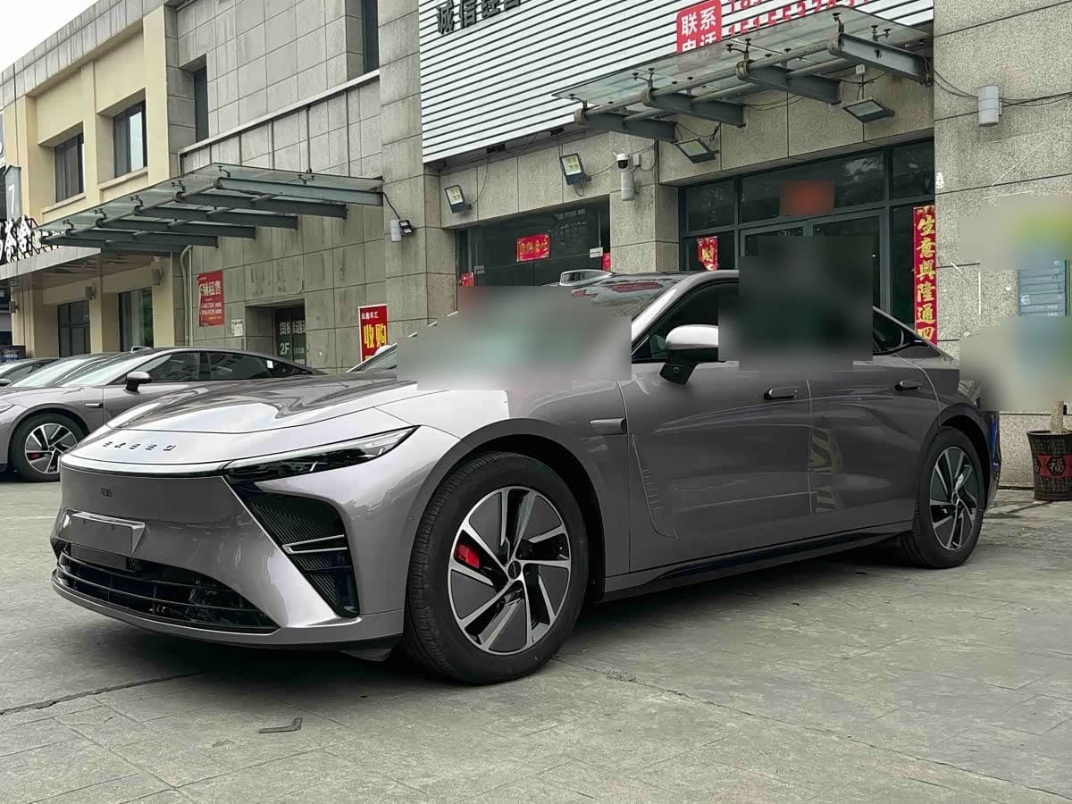 2025 Exeed Exlantix ES front exterior