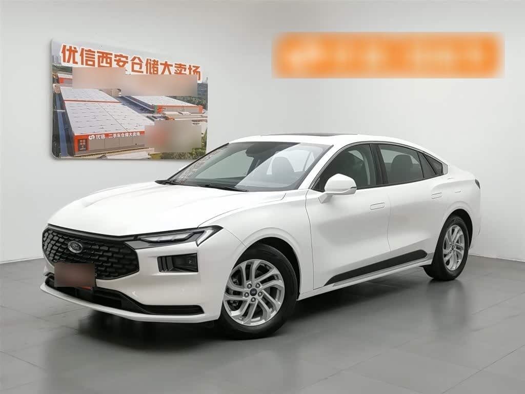 2022 Ford Mondeo front exterior