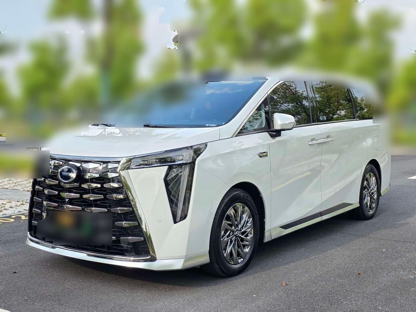 2025 GAC Trumpchi Trumpchi Xiangwang M8 front exterior