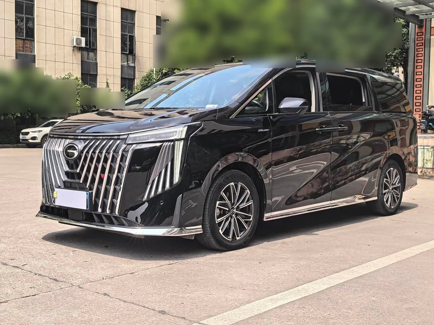 2022 GAC Trumpchi Trumpchi M8 front exterior