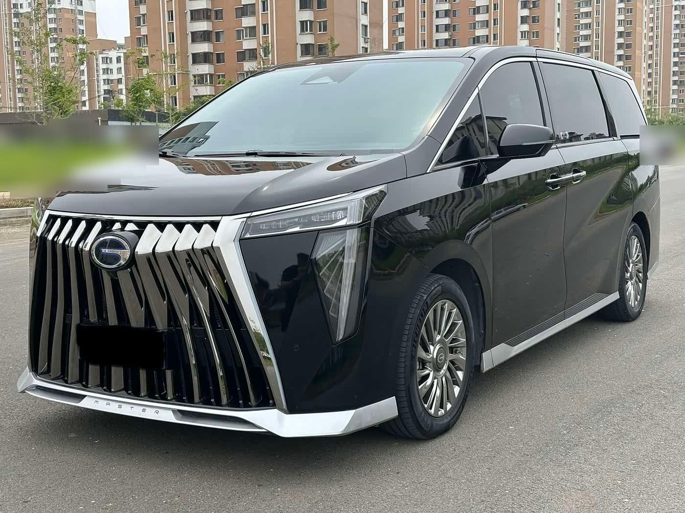 2024 GAC Trumpchi Trumpchi M8 front exterior