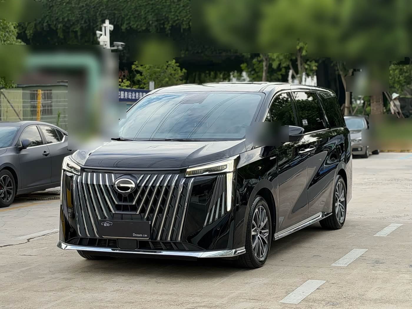 2023 GAC Trumpchi Trumpchi M8 front exterior