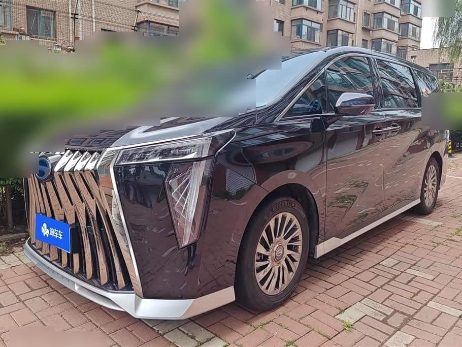 2022 GAC Trumpchi Trumpchi M8 front exterior