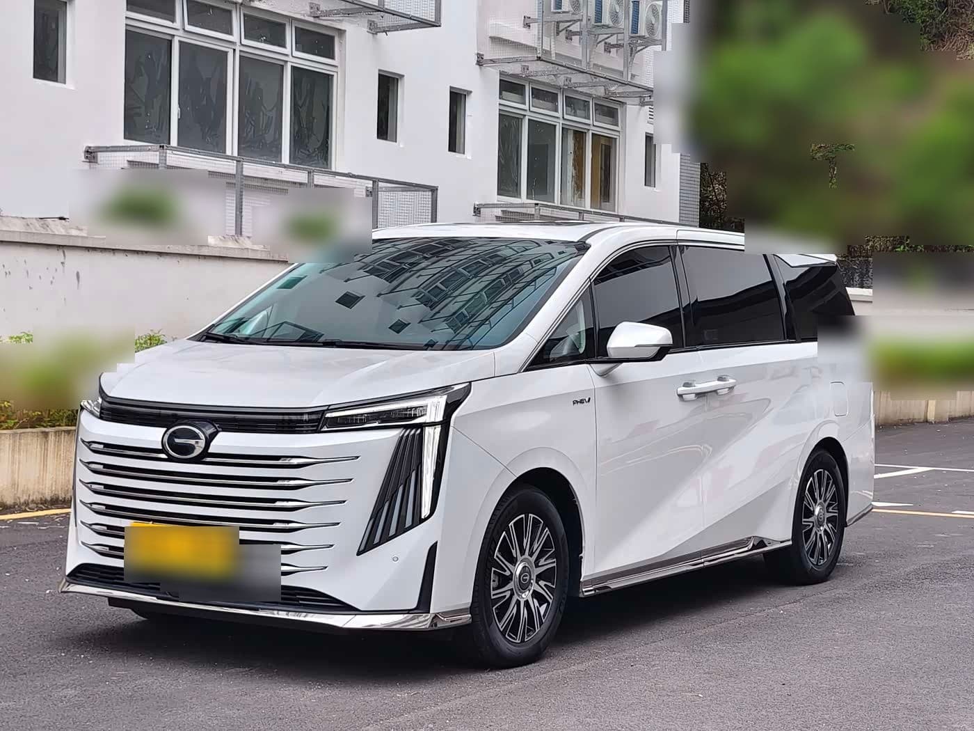 2023 GAC Trumpchi Trumpchi E9 front exterior