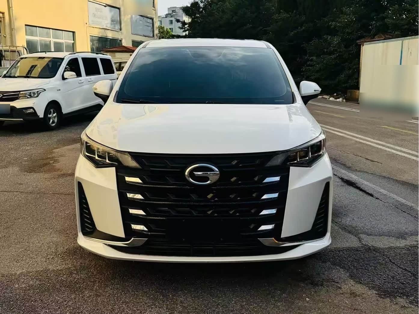 2022 GAC Trumpchi Trumpchi M6 front exterior