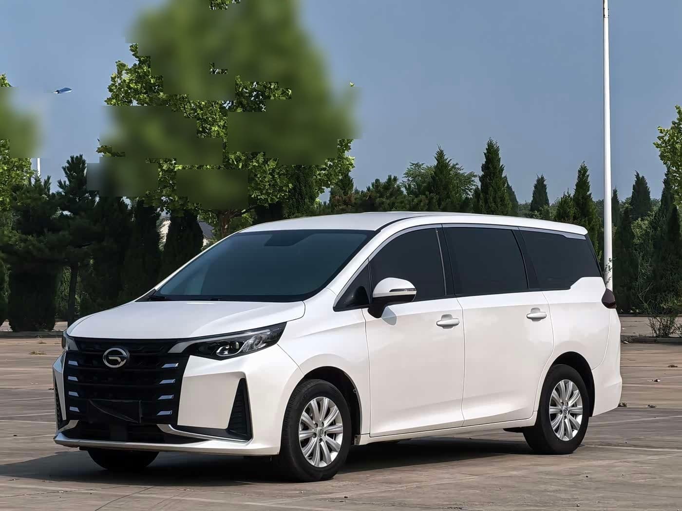 2022 GAC Trumpchi Trumpchi M6 front exterior