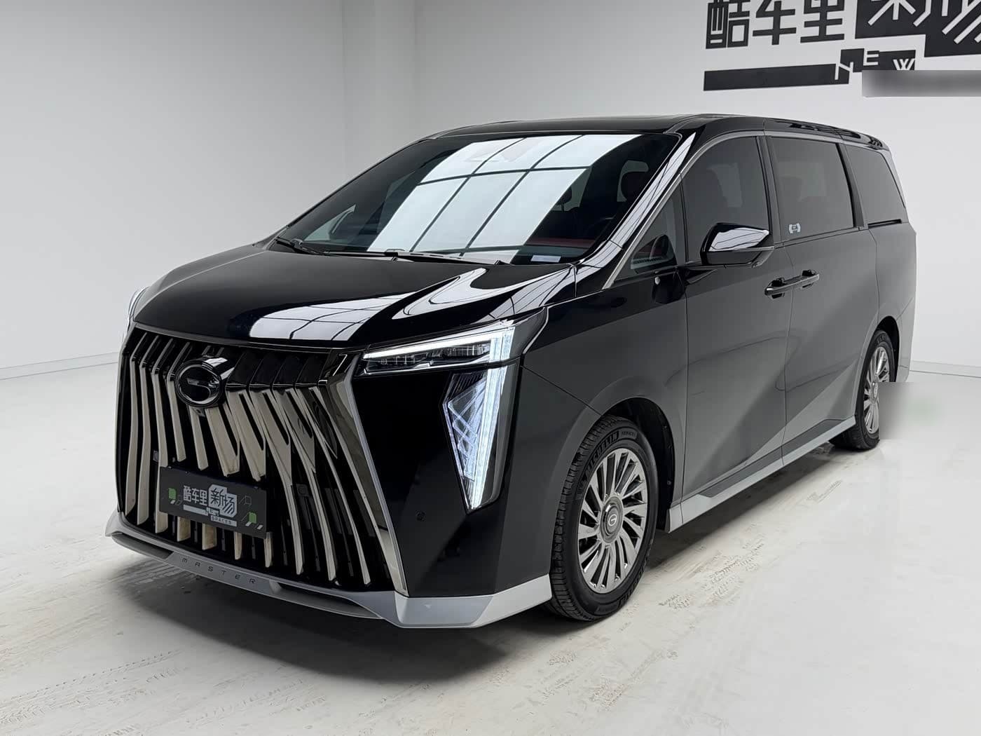 2022 GAC Trumpchi Trumpchi M8 front exterior