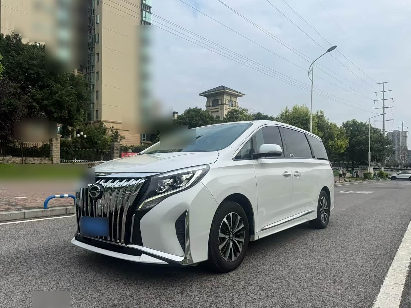 2022 GAC Trumpchi Trumpchi M8 front exterior