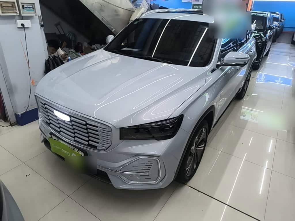 2022 Geely Xingyue L Extended-Range EV front exterior