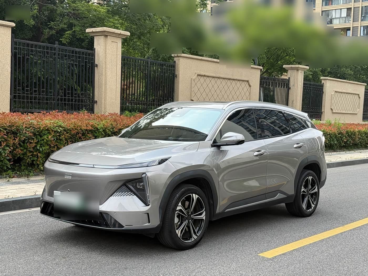 2024 Geely Galaxy Galaxy L7 front exterior