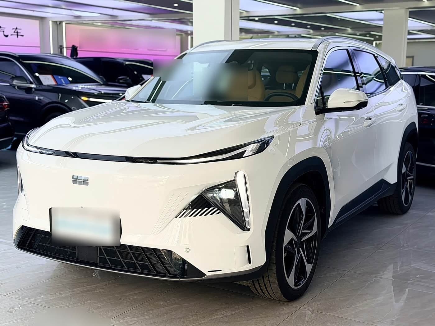 2024 Geely Galaxy Galaxy L7 front exterior