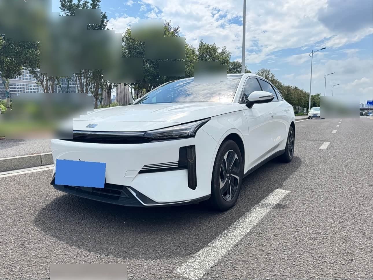 2023 Geely Galaxy Galaxy L6 front exterior