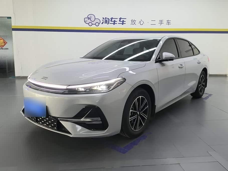 2025 Geely Galaxy Galaxy A7 front exterior