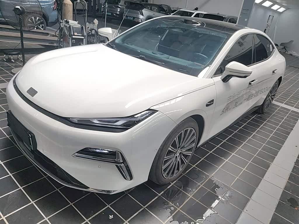 2025 Geely Galaxy Galaxy Xingyao 8 front exterior