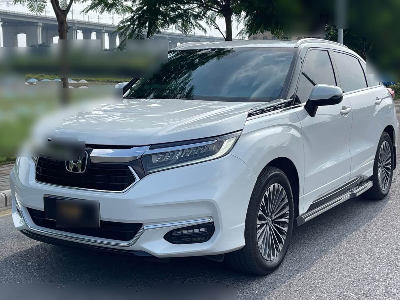 2023 Honda Avancier front exterior