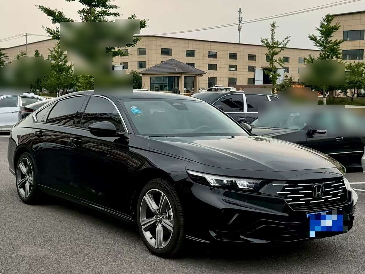 2024 Honda Accord front exterior