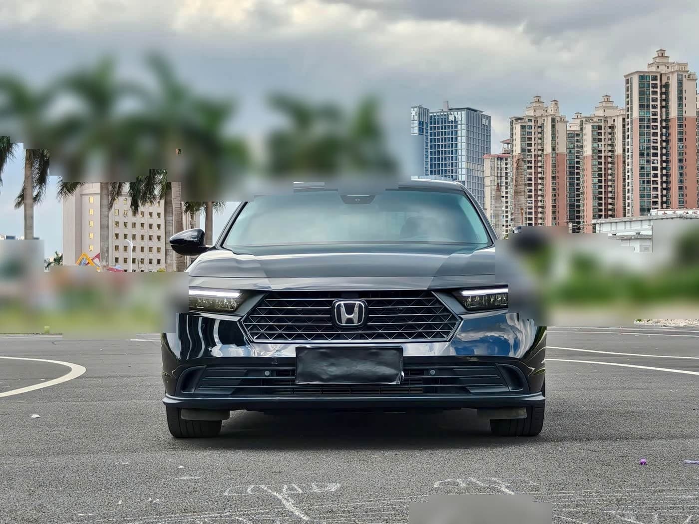2023 Honda Accord front exterior