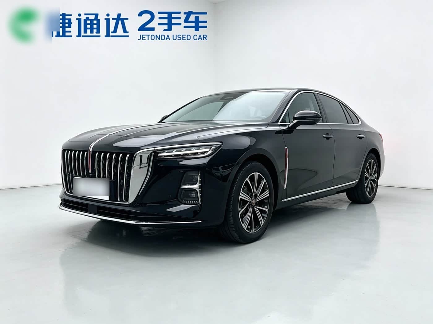 2025 Hongqi H5 PHEV front exterior