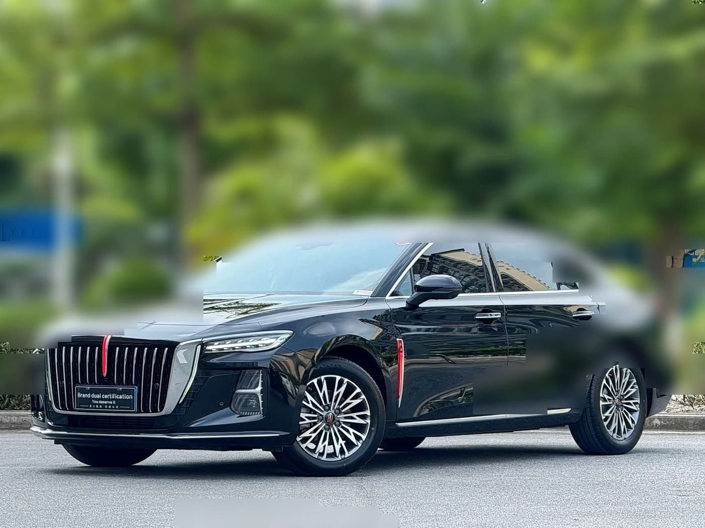 2024 Hongqi H5 front exterior