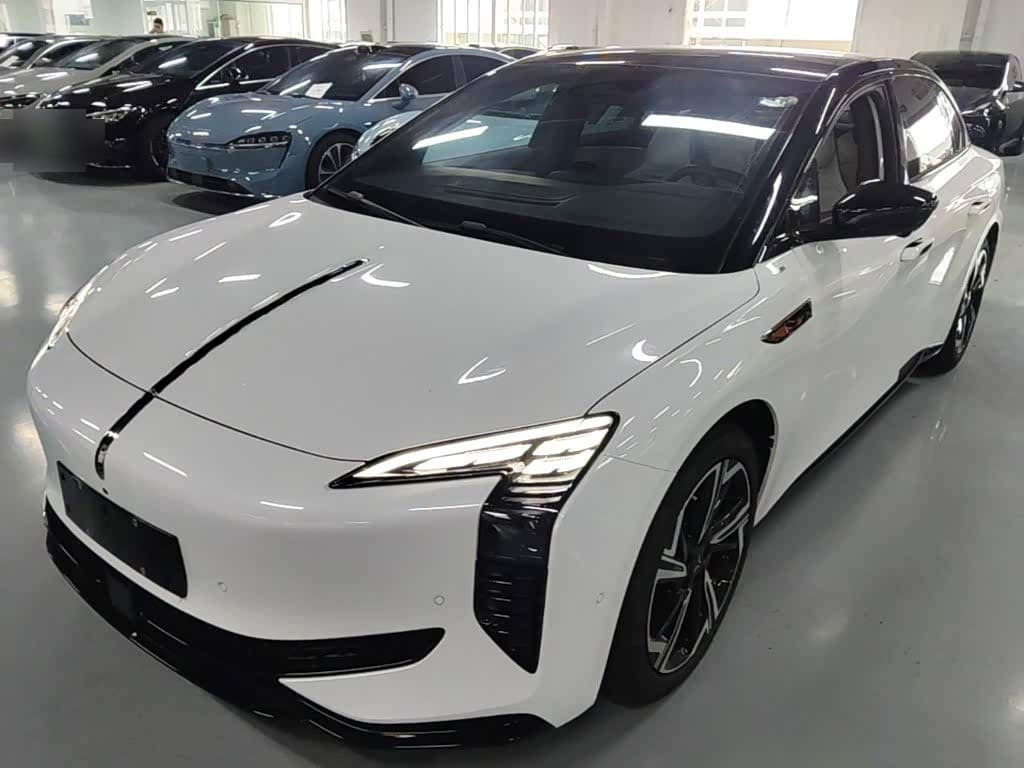 2024 Hongqi EH7 front exterior