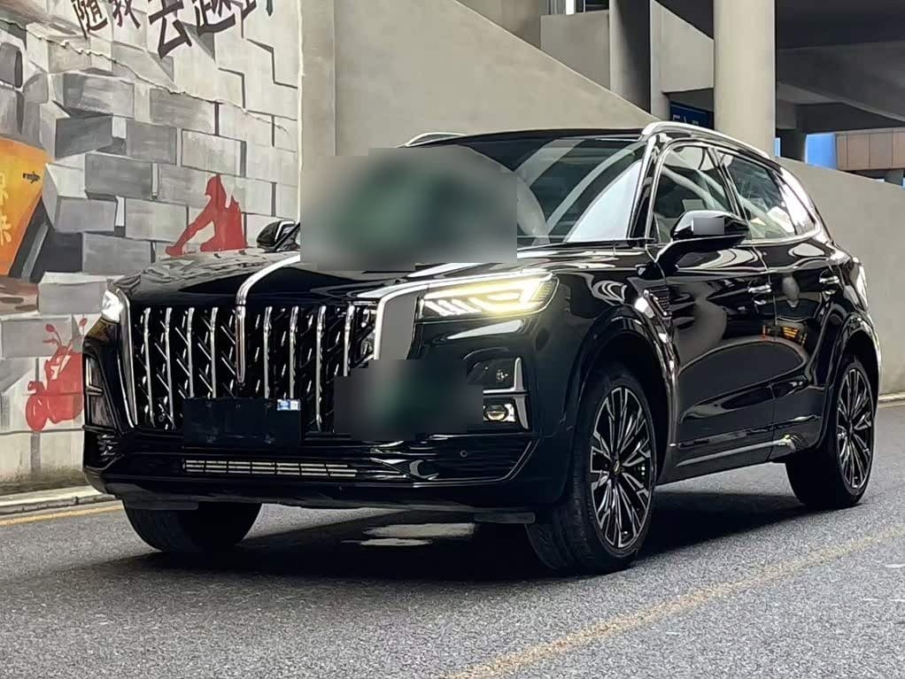 2023 Hongqi HS5 front exterior