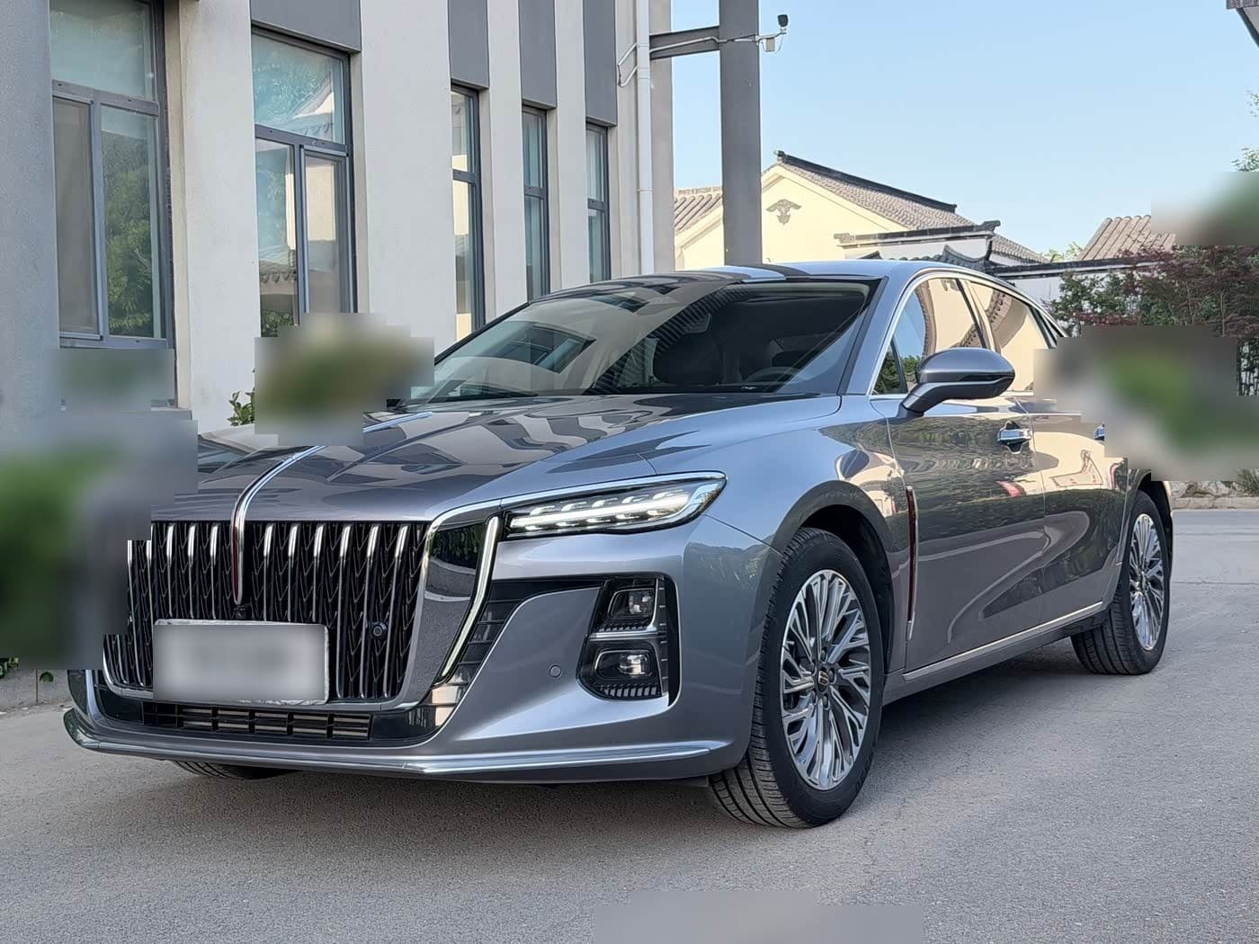 2022 Hongqi H5