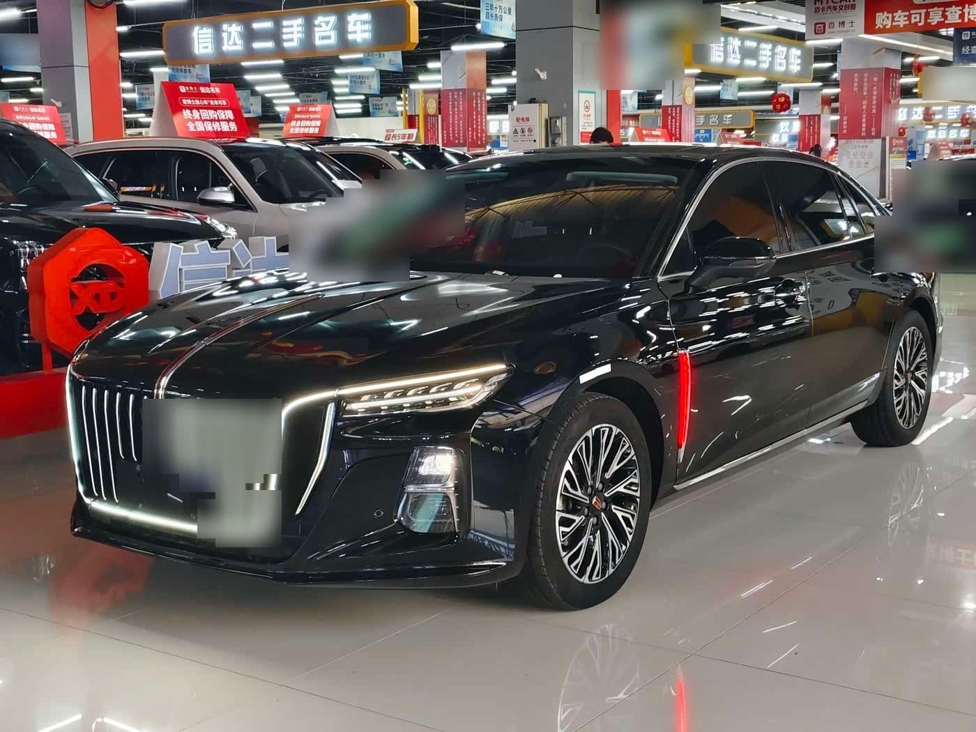 2024 Hongqi H5 front exterior