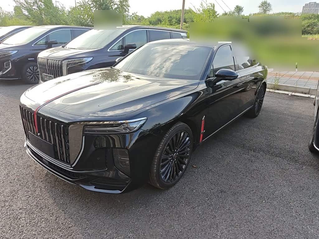2025 Hongqi H9 front exterior