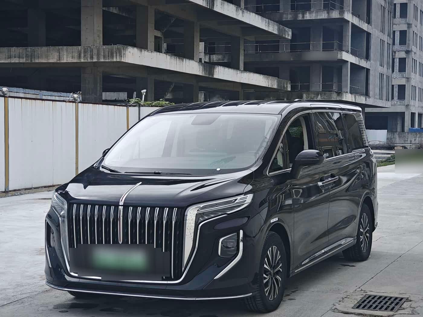 2024 Hongqi HQ9 front exterior