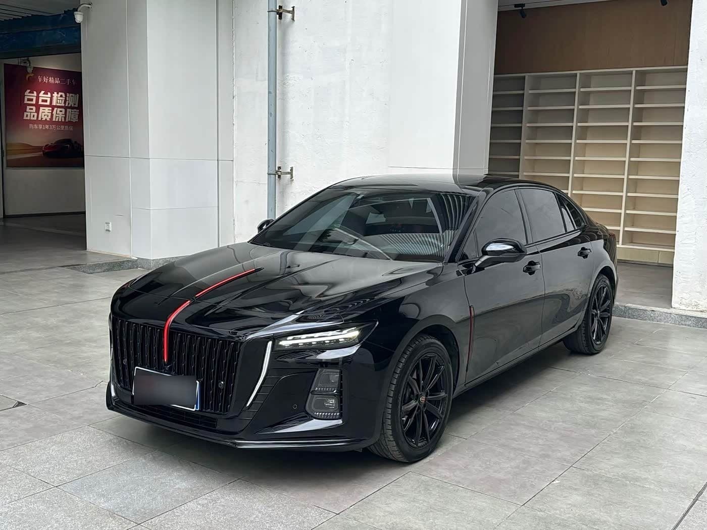 2024 Hongqi H5 front exterior