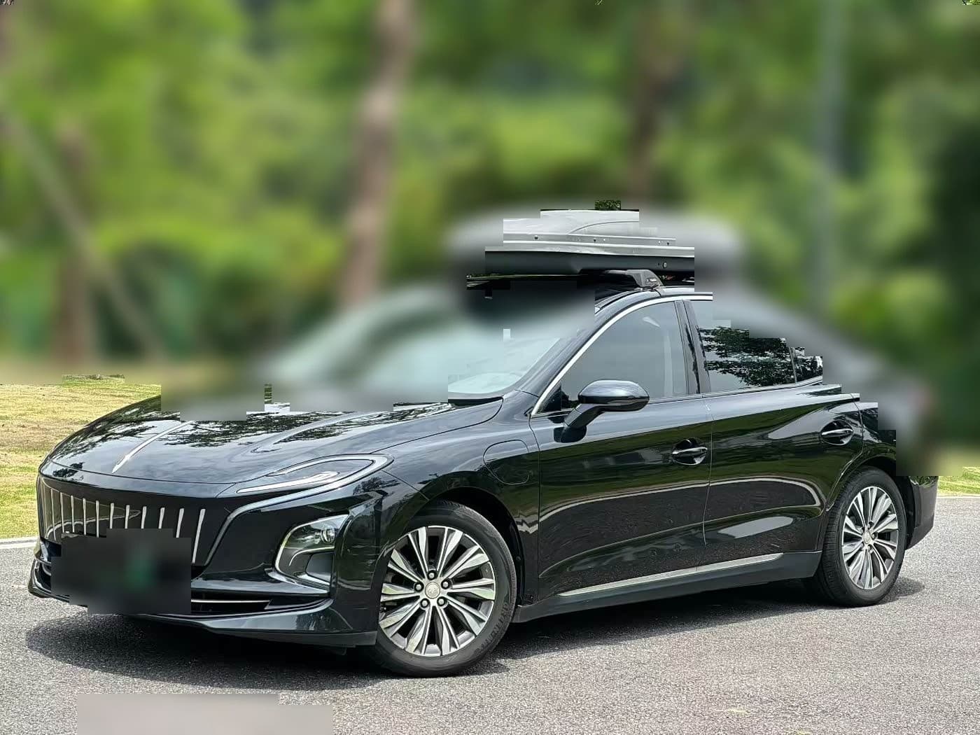 2022 Hongqi E-QM5 front exterior