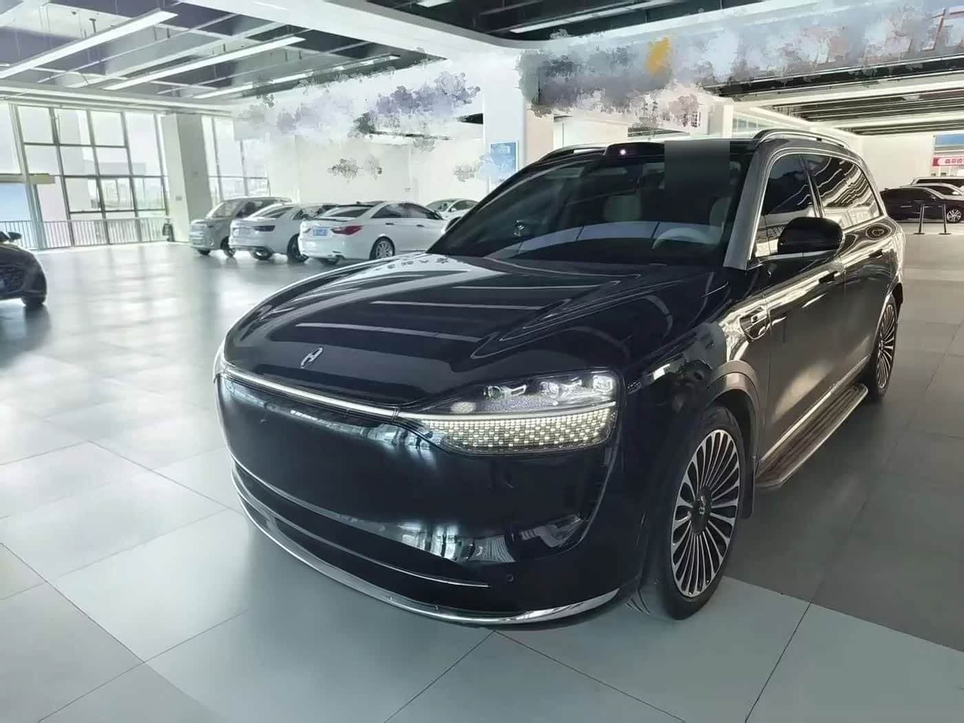 2023 AITO Wenjie AITO M9 front exterior