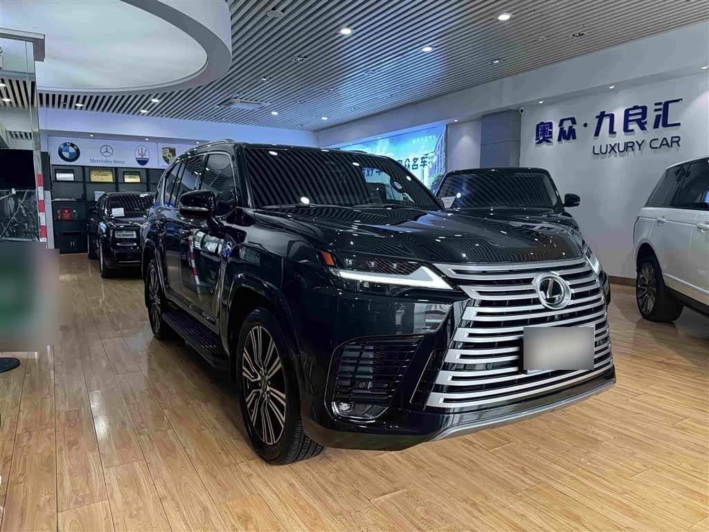 2024 Lexus LX