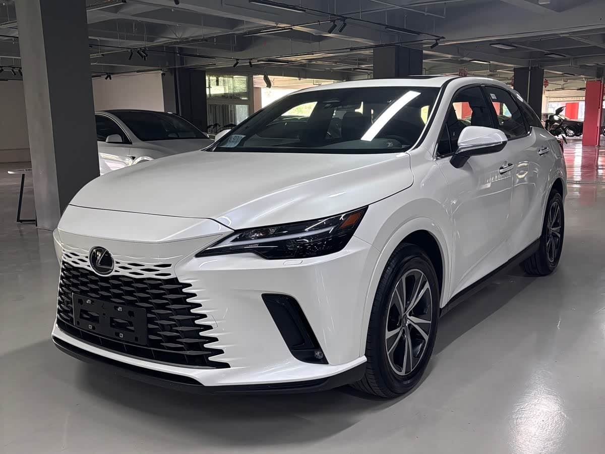 2025 Lexus RX front exterior