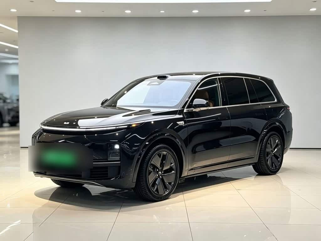 2025 Li Auto Li Xiang L9 front exterior